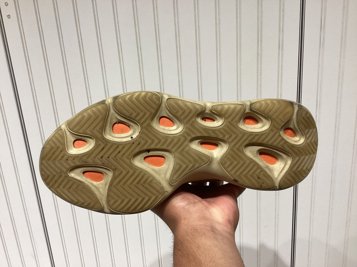 adidas Yeezy 700 V3 Safflower (PRE-OWNED)