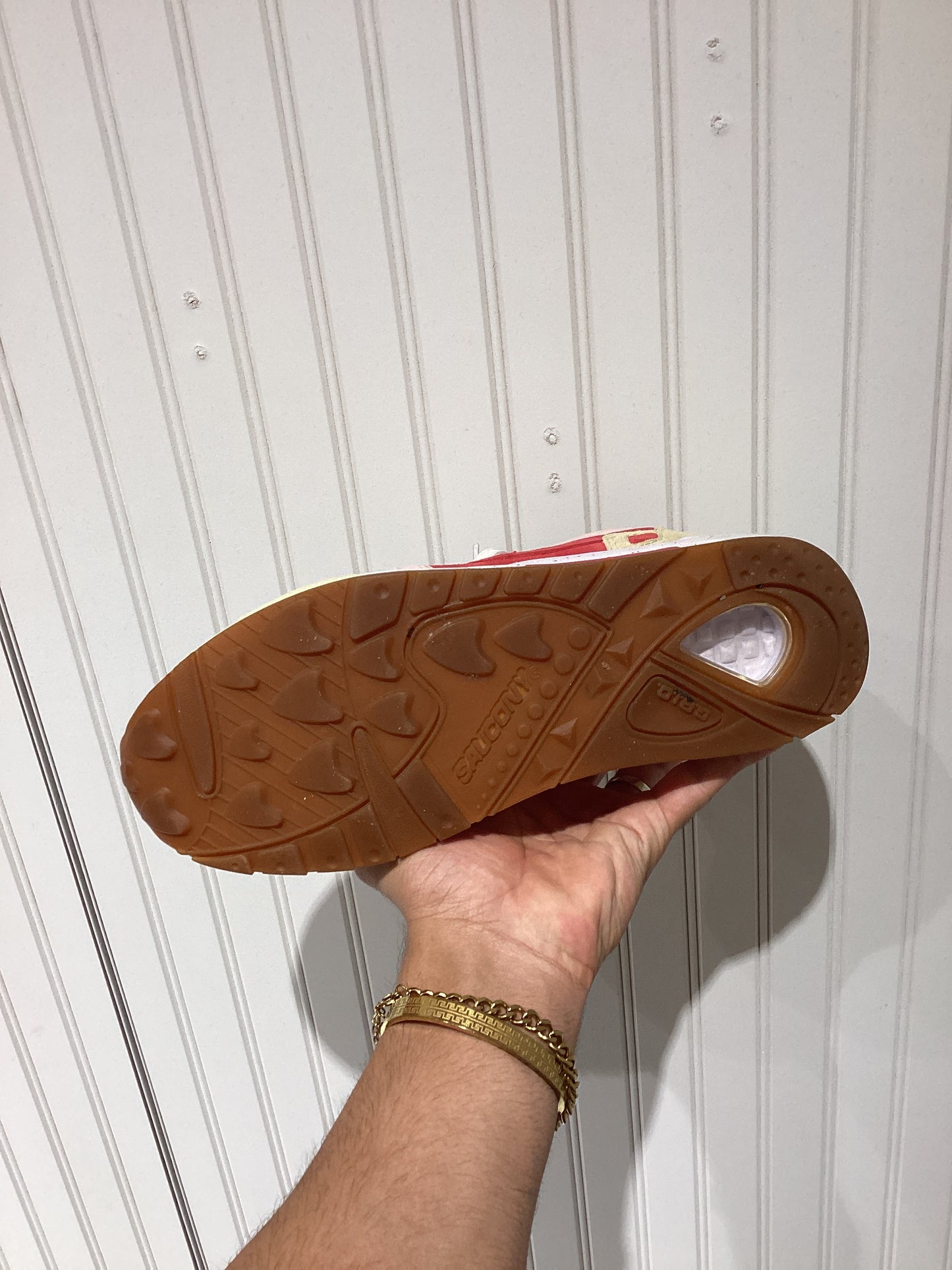 Saucony G9 Shadow Strawberry Vanilla Ice Cream (PRE-OWNED)