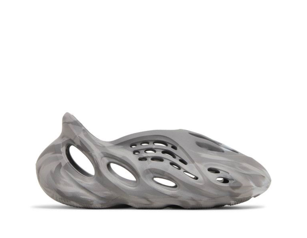 Yeezy Foamrunner MX Granite (PRE-OWNED)