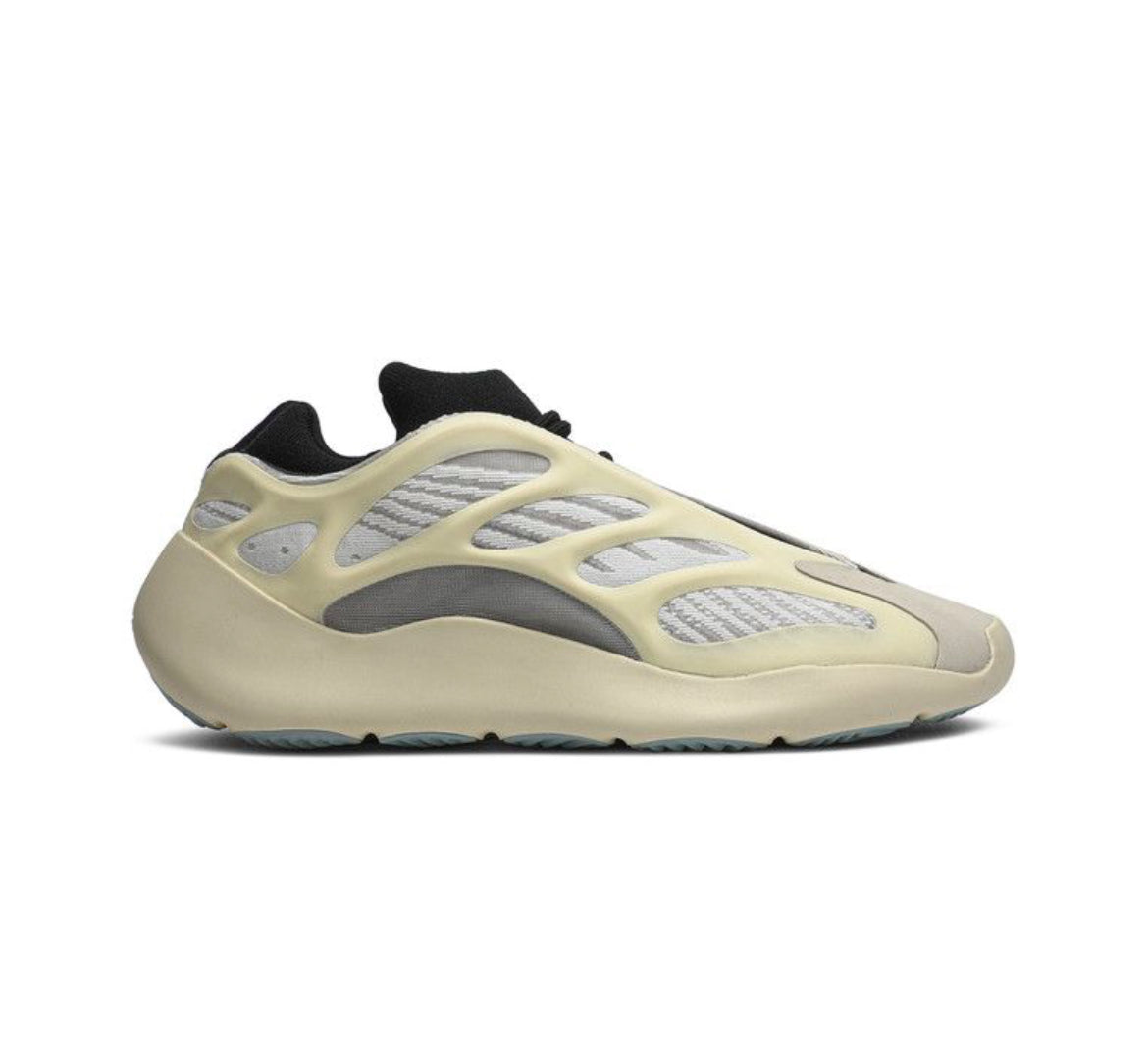 Yeezy 700 Azael (PREOWNED)