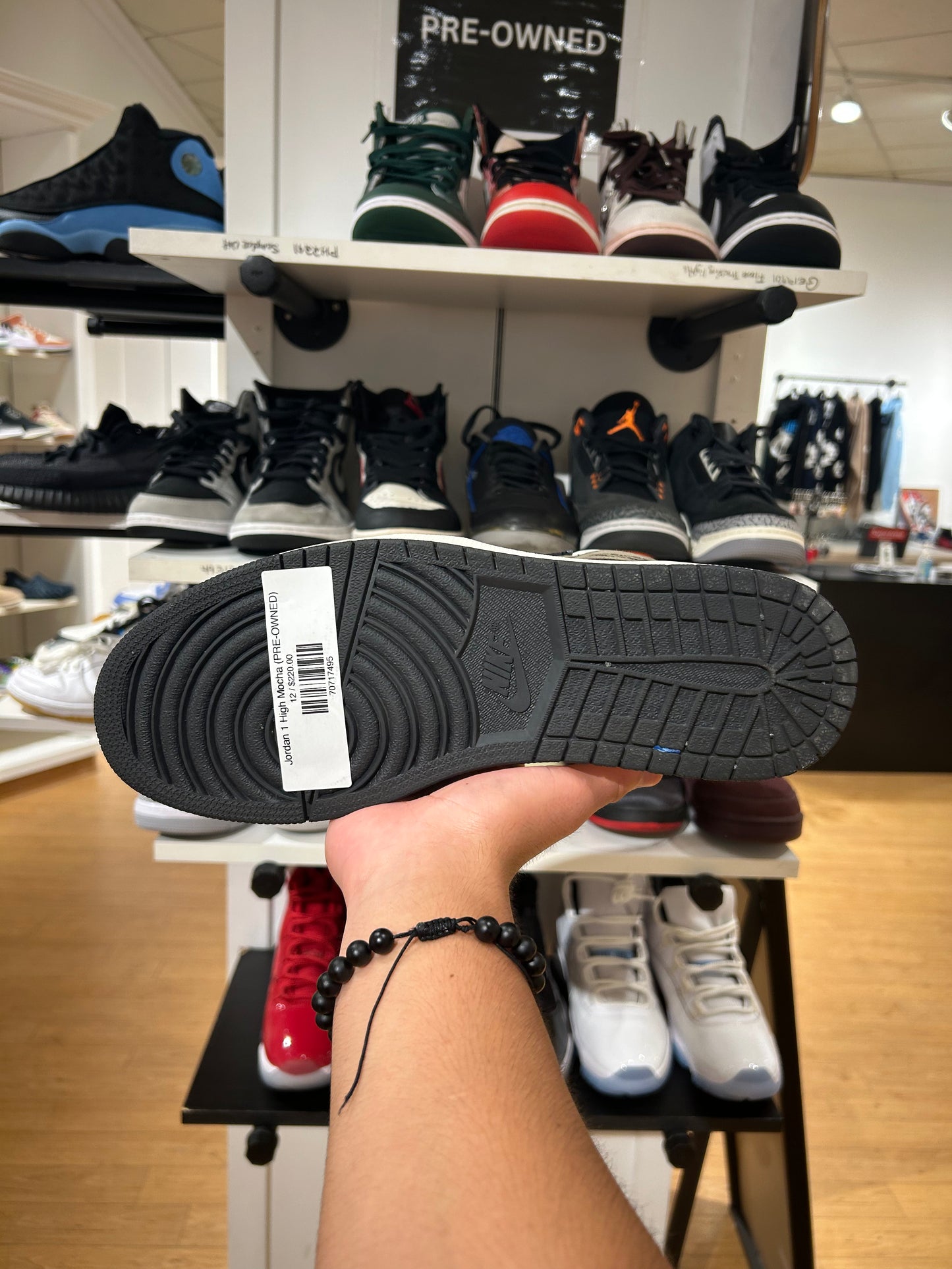 Jordan 1 High Mocha (PRE-OWNED)