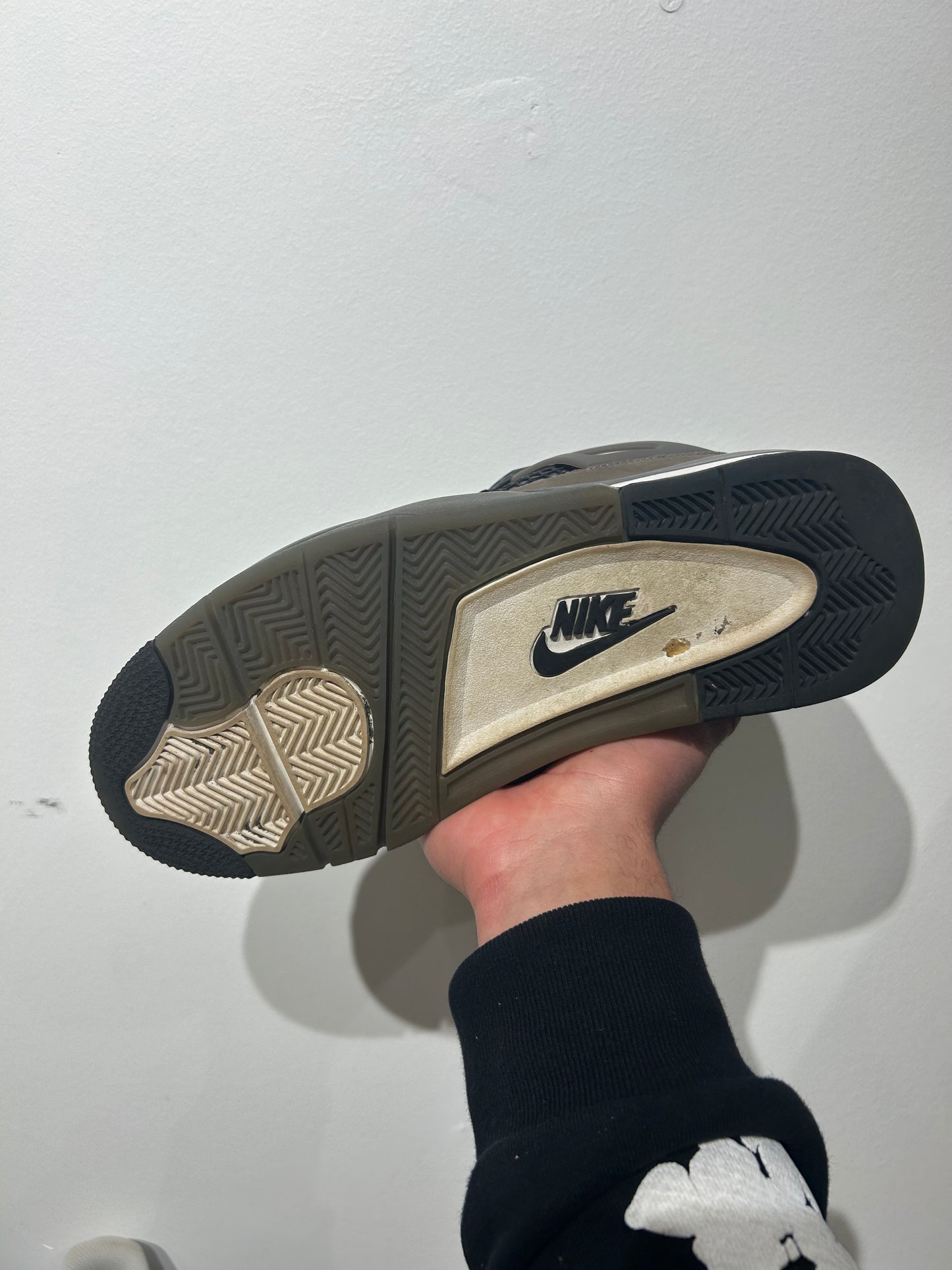 Air Jordan 4 Retro Cave Stone (PRE-OWNED)