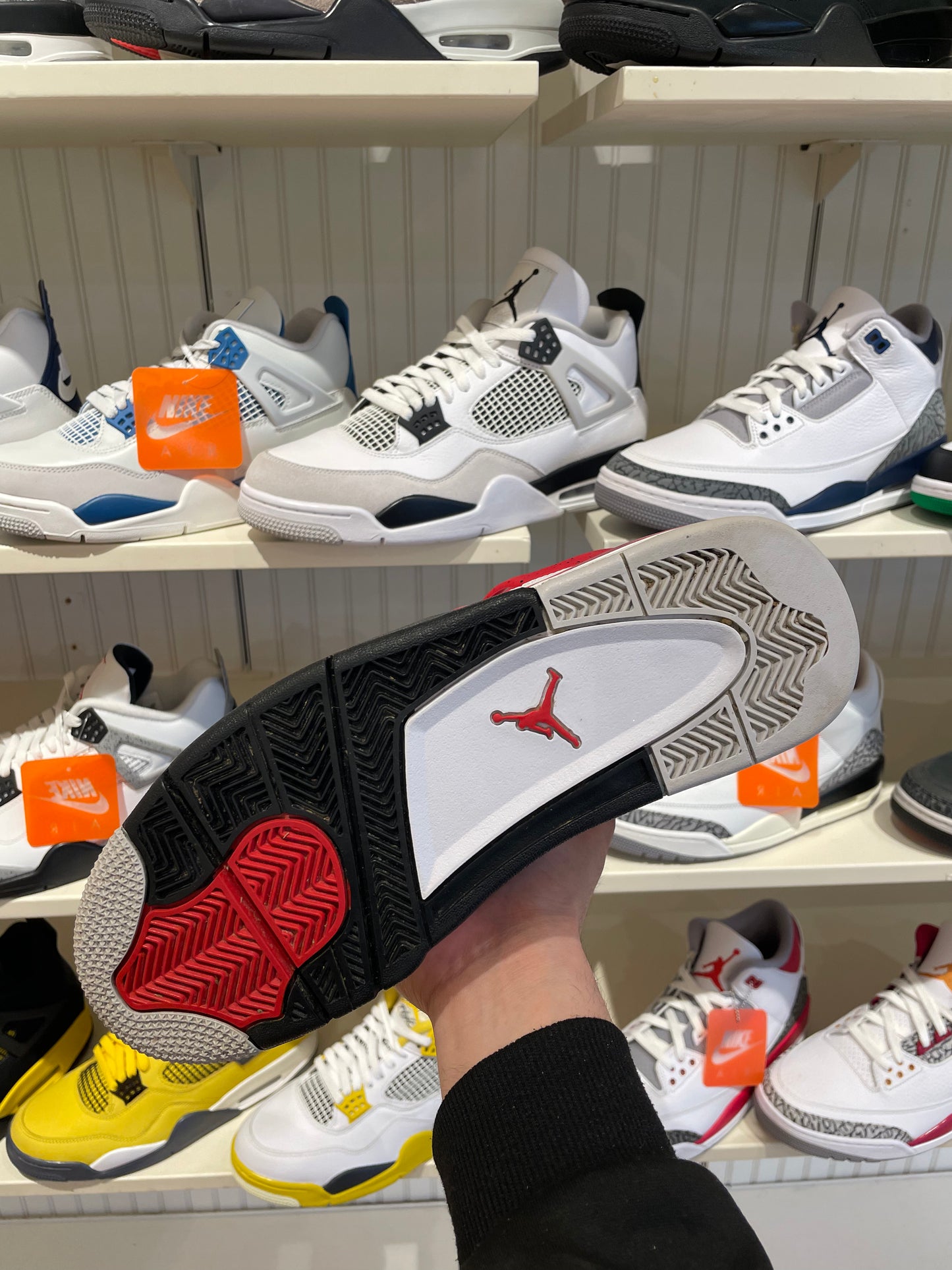 Jordan 4 Red Cement (PRE-OWNED)