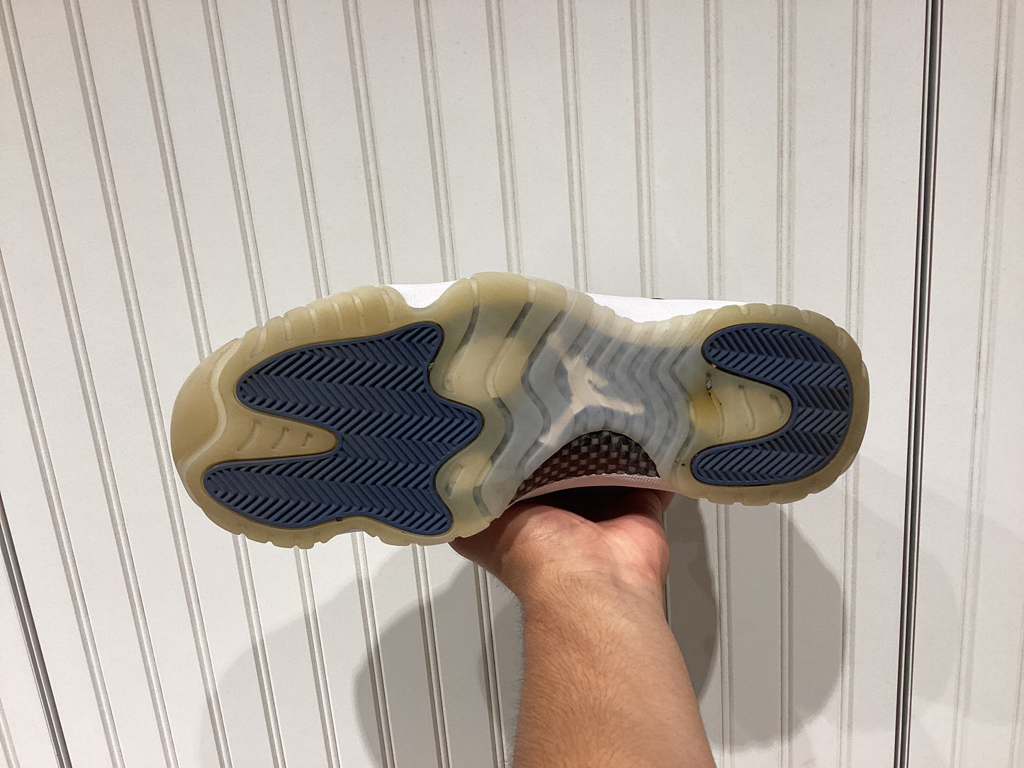 Air Jordan 11 Retro Low Diffused
Blue (PRE-OWNED)