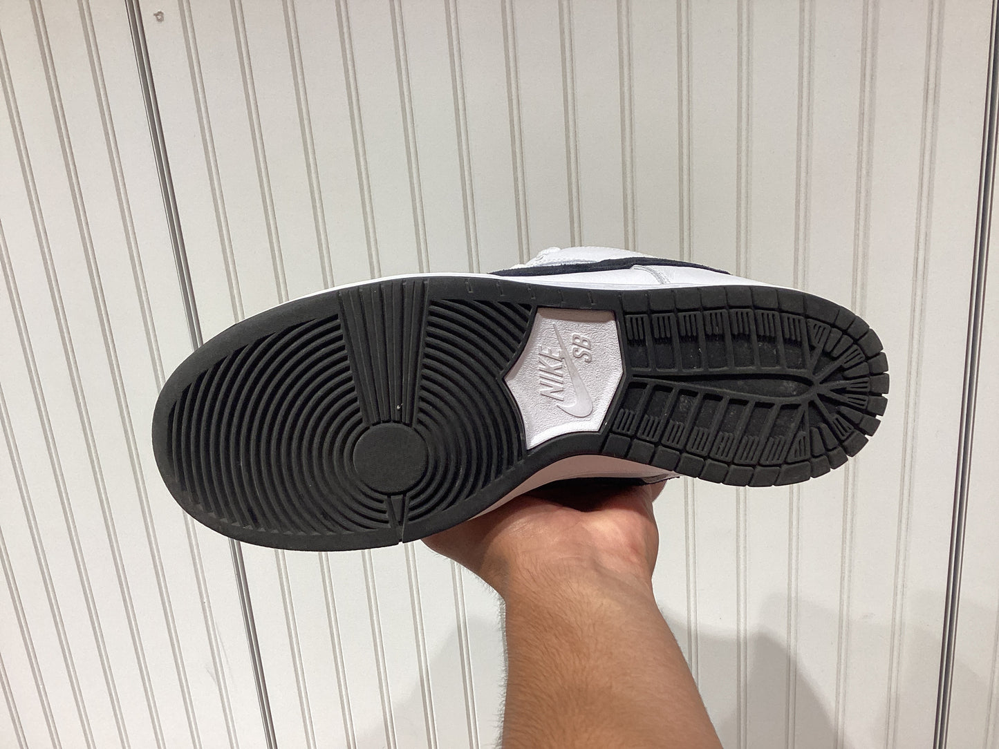 Nike Dunk Low SB White Black (PREOWNED)
