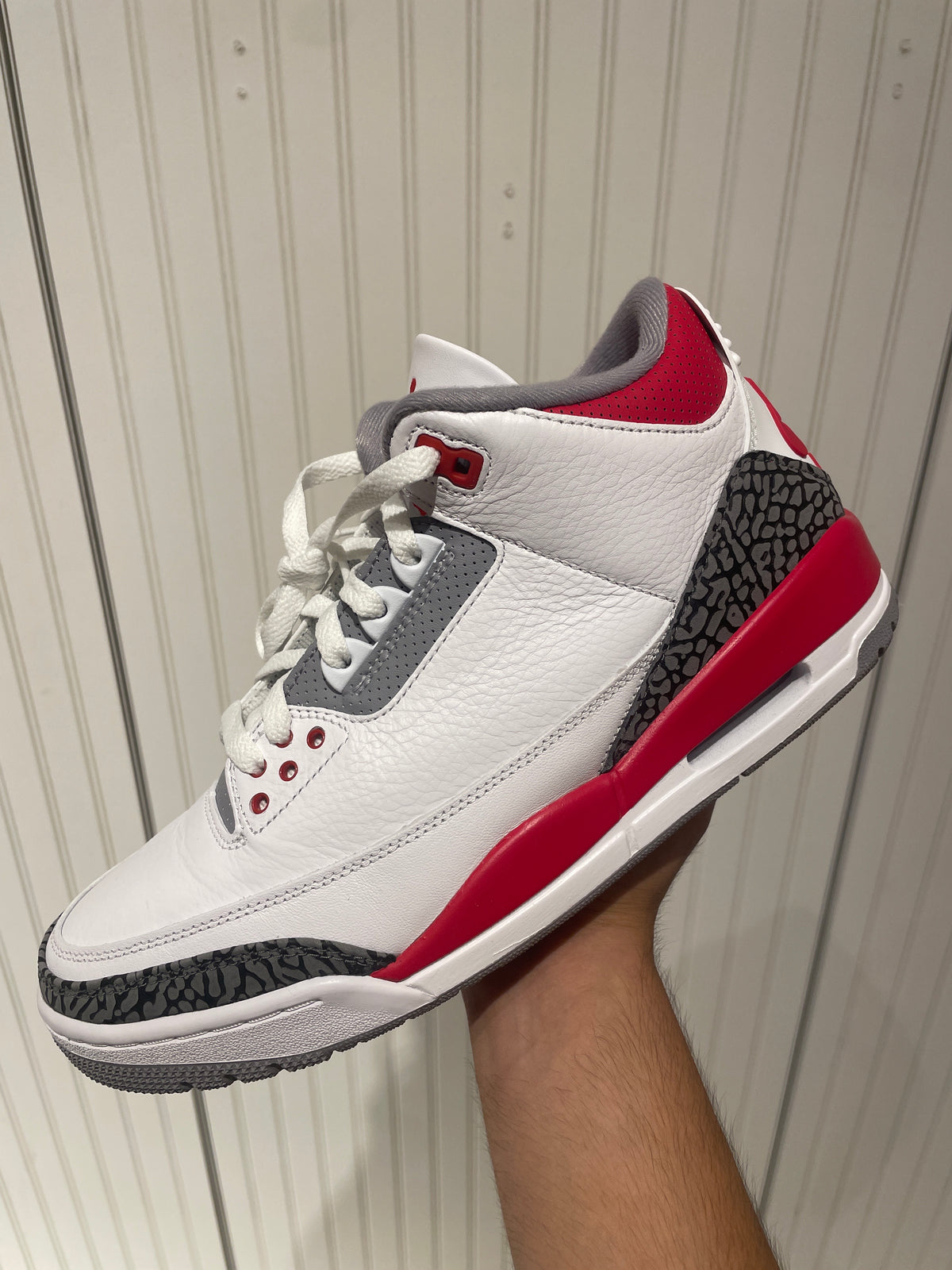 Air Jordan 3 Retro Fire Red 2022 (PRE-OWNED)