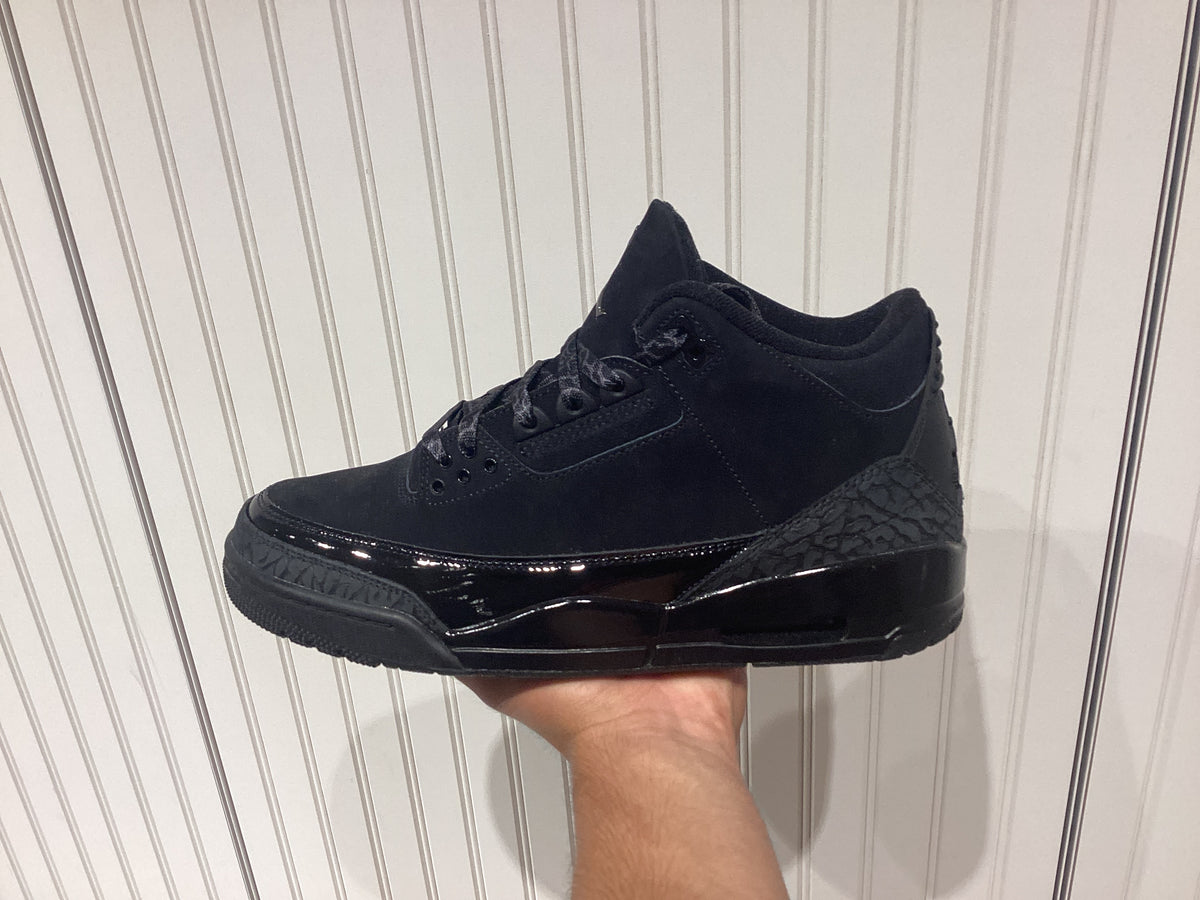 Air Jordan 3 Retro Black Cat 2025 (PRE-OWNED)