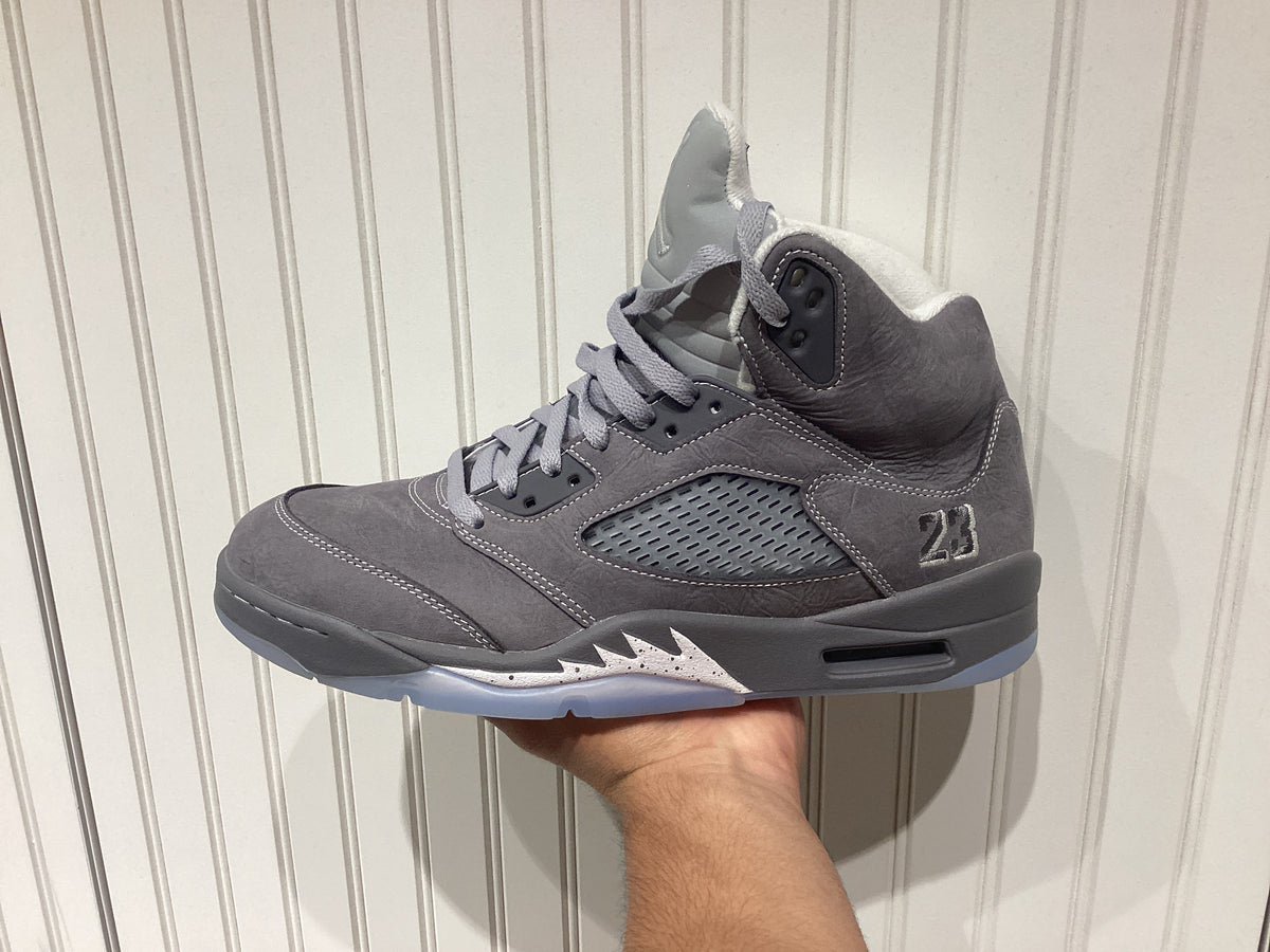 Air Jordan 5 Retro Wolf Grey 2026 (PRE-OWNED)