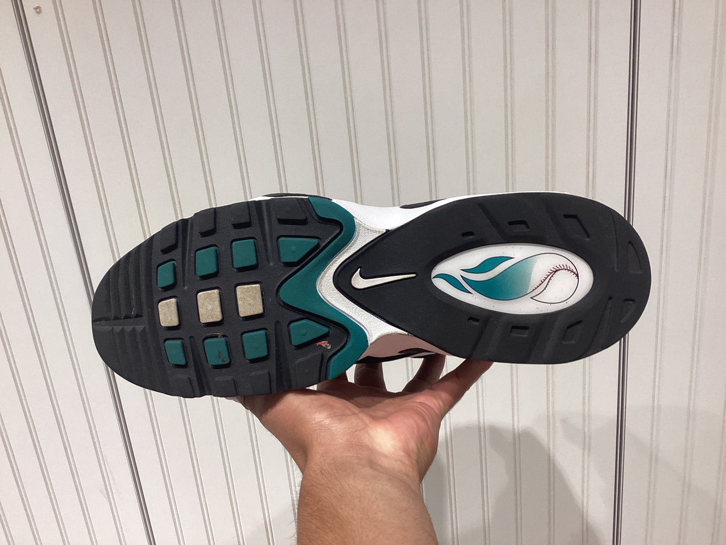 Nike Air Griffey Max 1 Freshwater
2021 (PRE-OWNED)