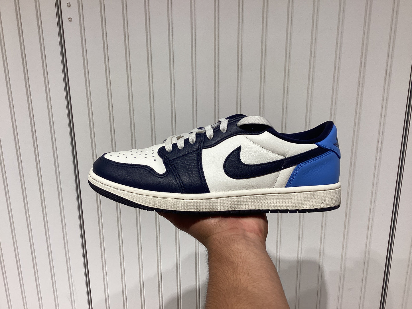 Jordan 1 Low OG Obsidian (PREOWNED)