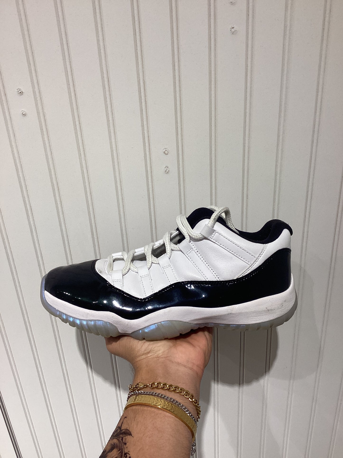 Air Jordan 11 Retro Low Emerald (PRE-OWNED)