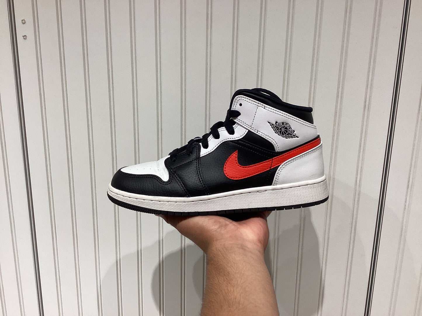 Air Jordan 1 Mid GS Chile Red (PRE-OWNED)