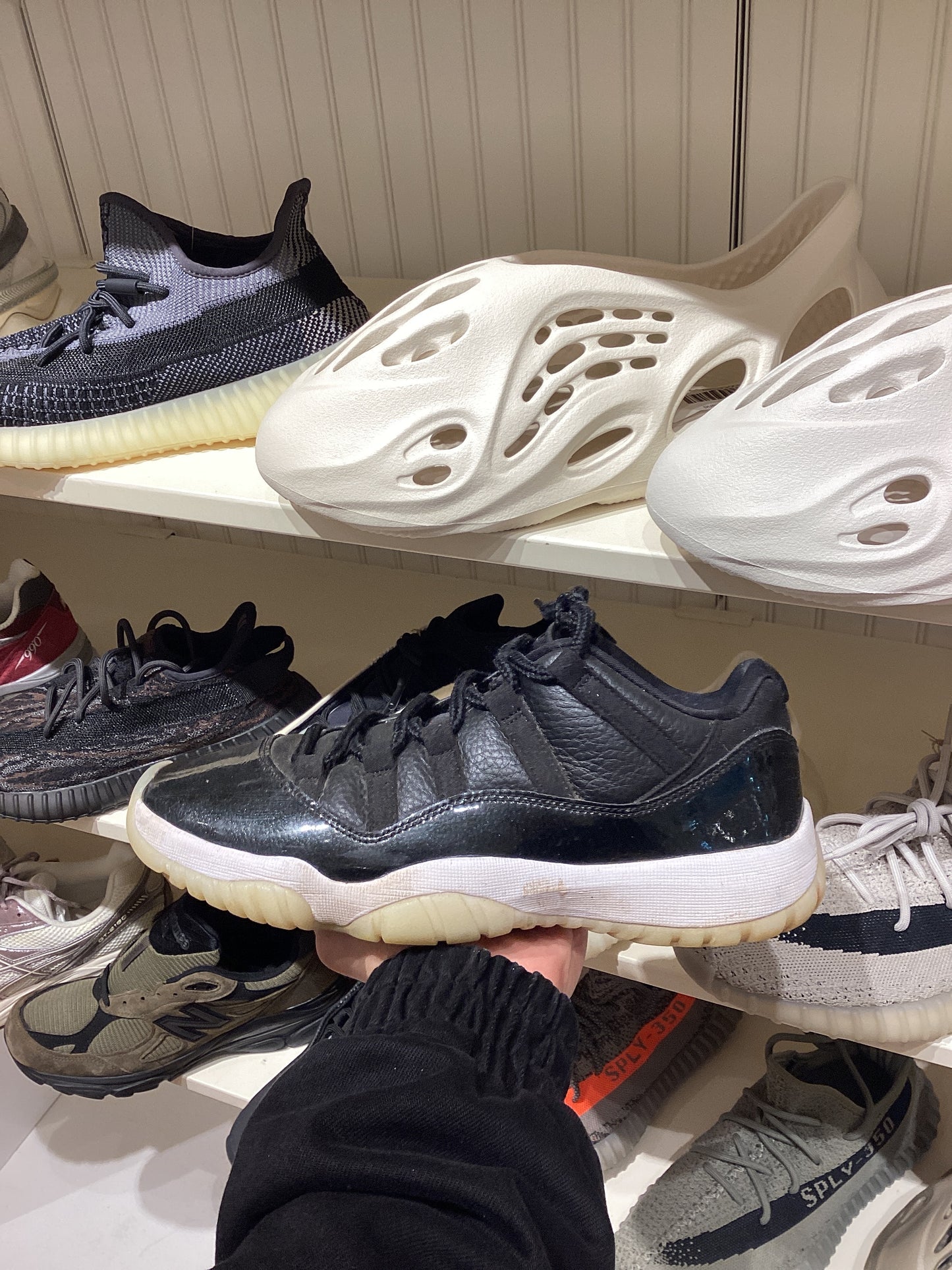 Air Jordan 11 Retro Low '72-10 (PRE-OWNED)