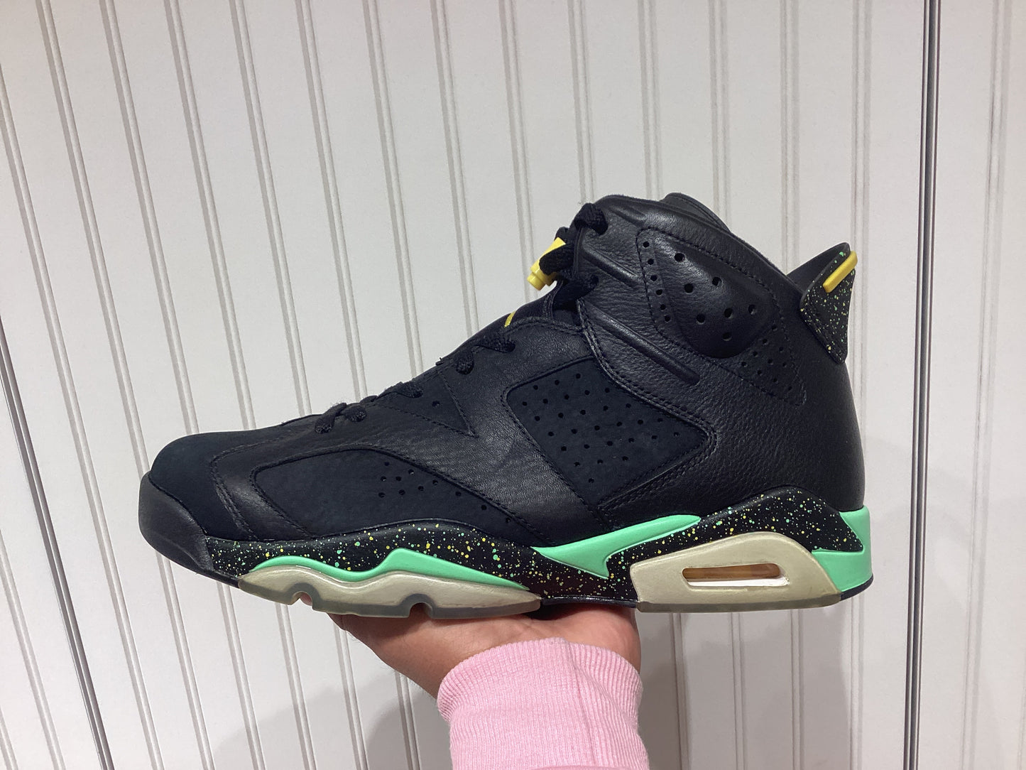 Air Jordan 6 Retro x CP3II Brazil
Pack (PRE-OWNED)
