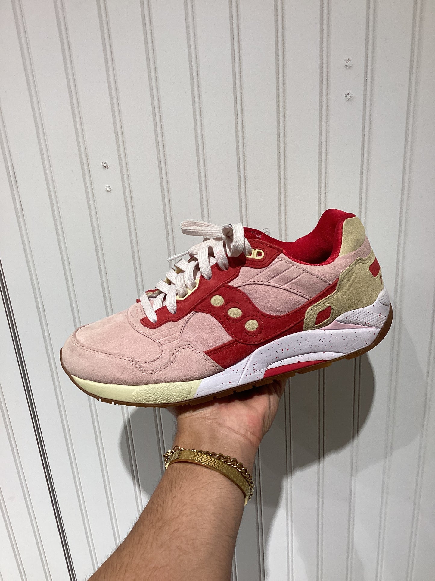 Saucony G9 Shadow Strawberry Vanilla Ice Cream (PRE-OWNED)