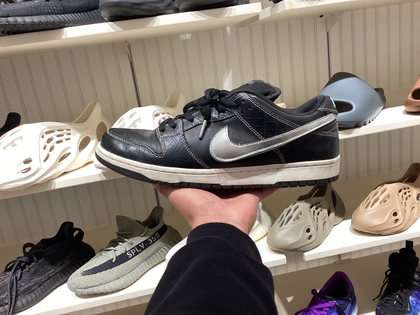 Diamond Supply Co. x Nike Dunk
Low Pro SB Black Diamond (PRE-OWNED)