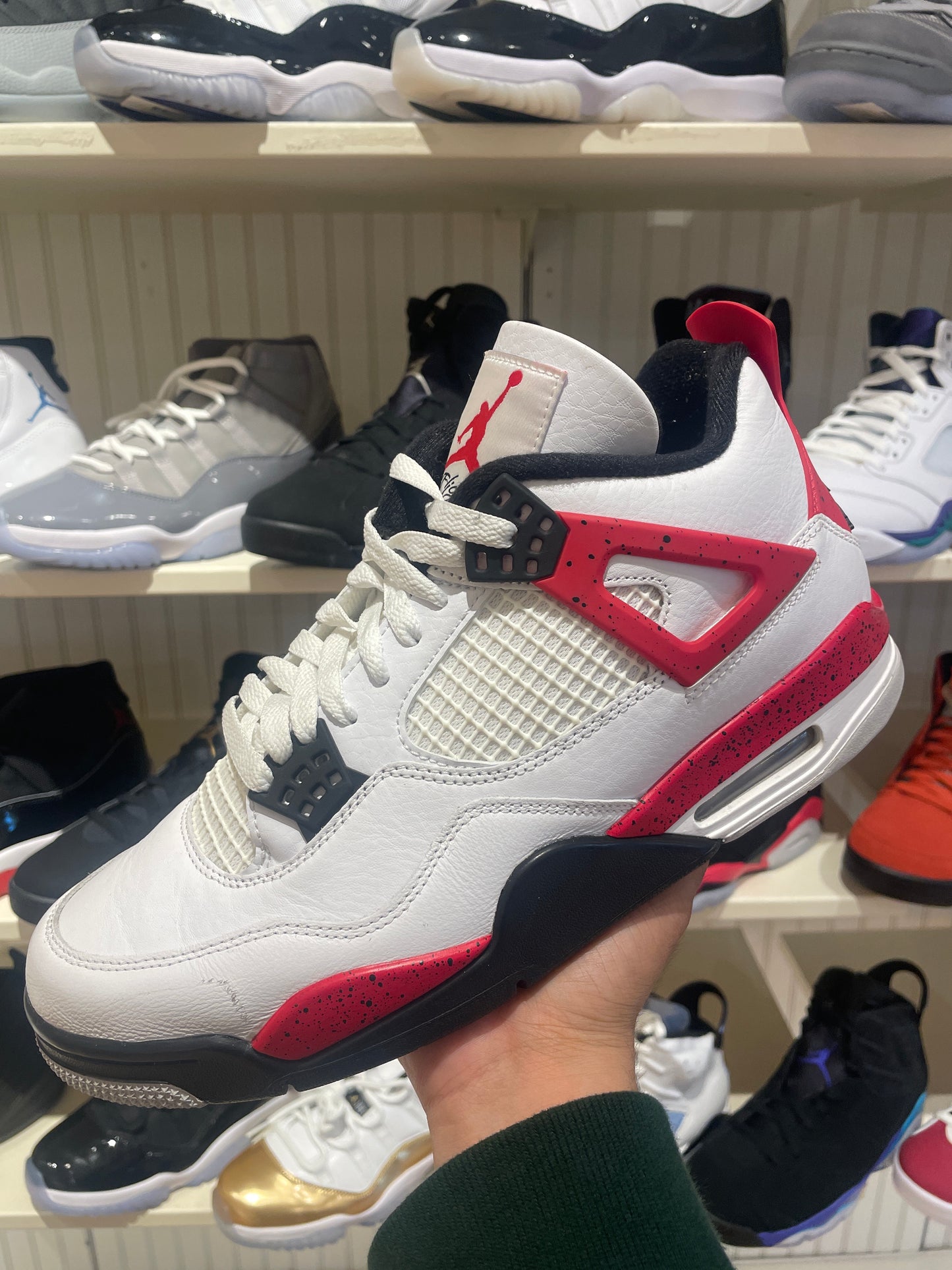 Air Jordan 4 Retro Red Cement (PRE-OWNED)
