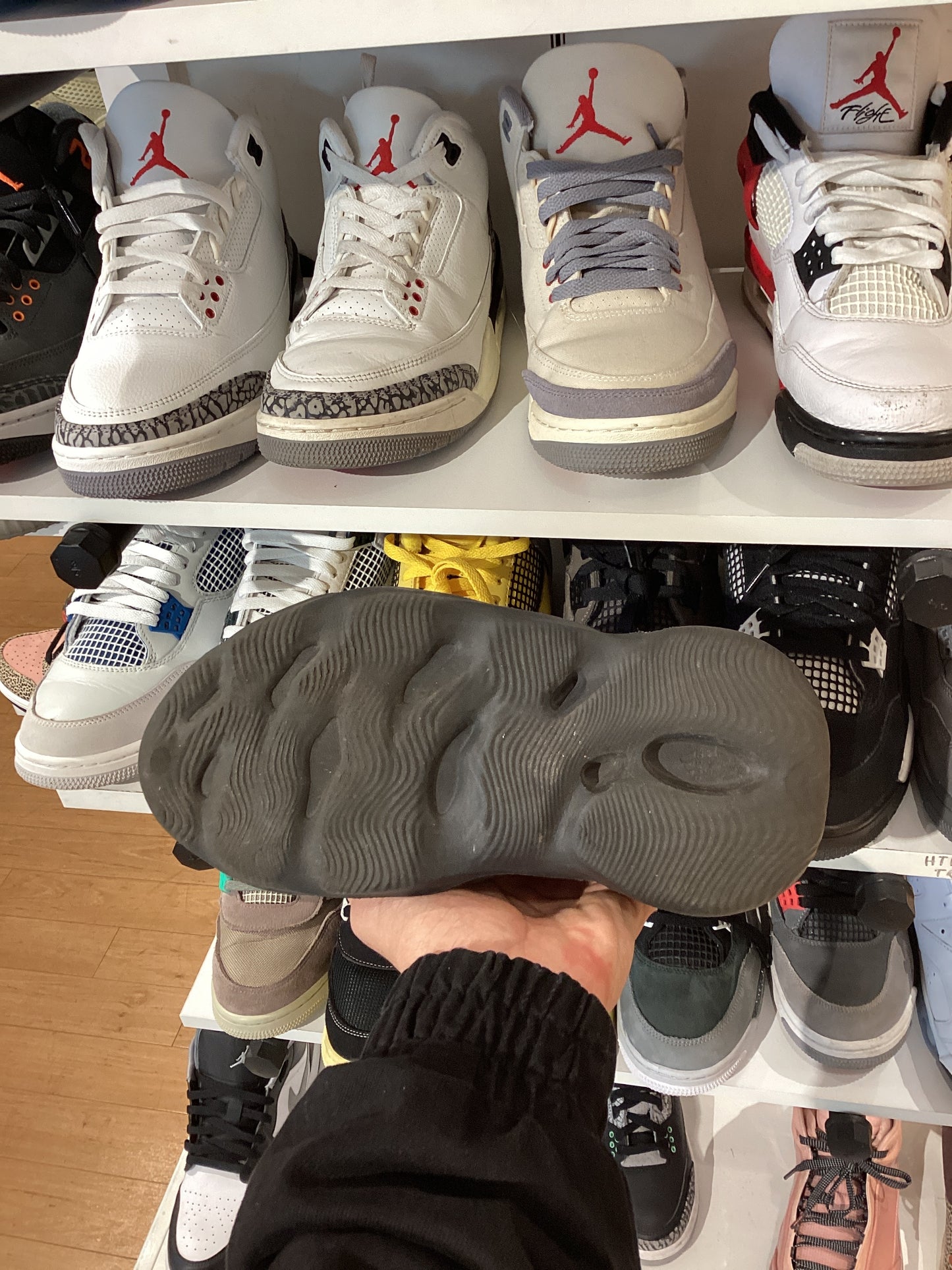 Yeezy Foam Runner Onyx (PRE-OWNED)