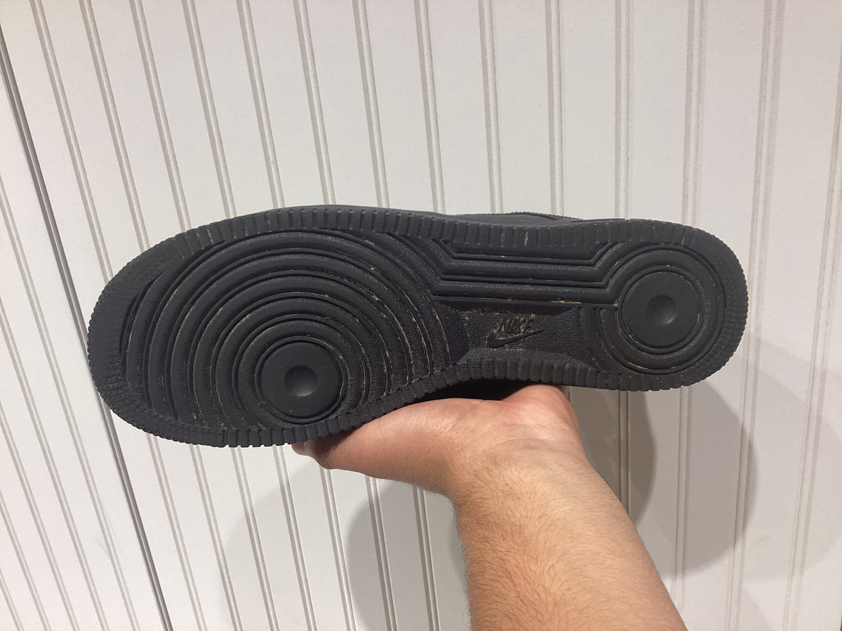 Nike Air Force 1'07 Triple Black (PRE-OWNED)