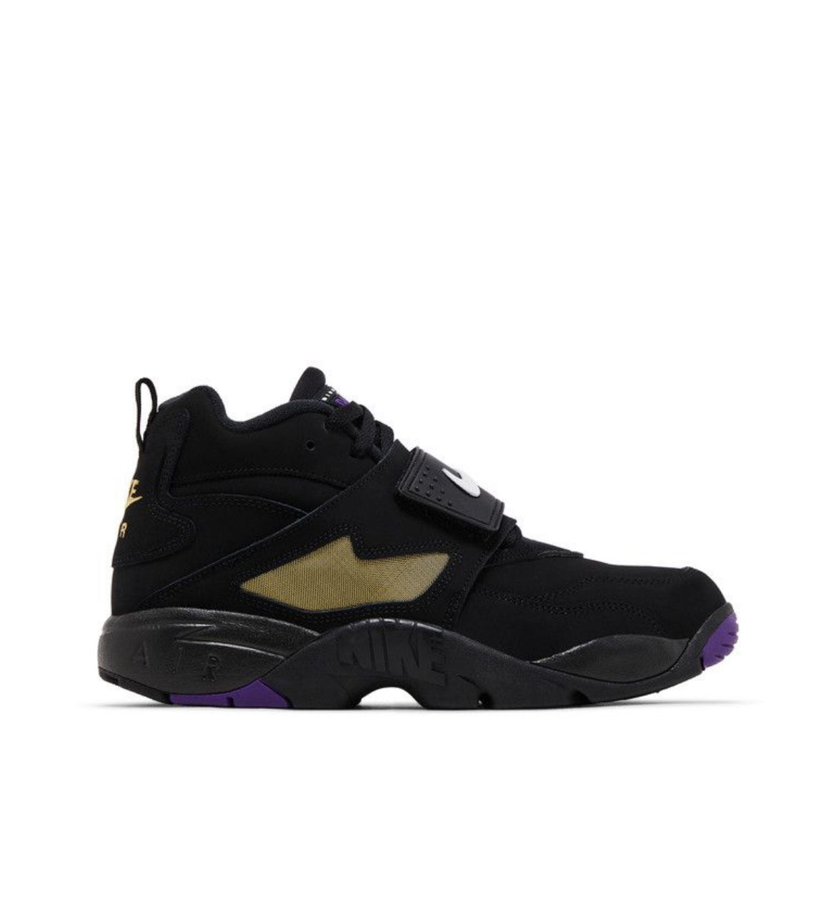 Nike Air Diamond Turf (PREOWNED)