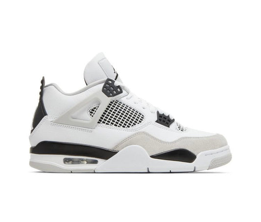 Air Jordan 4 Retro Military Black (PRE-OWNED)