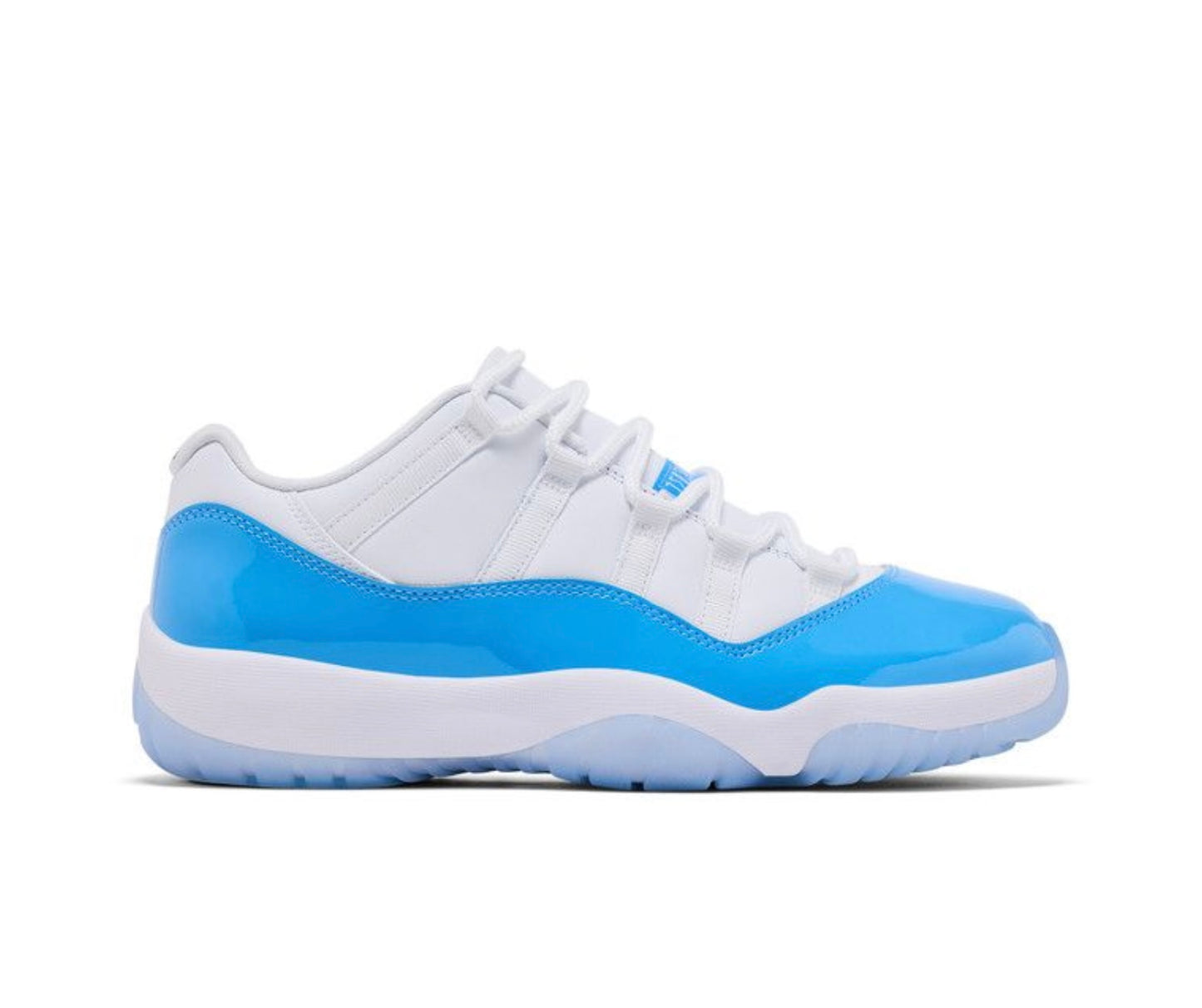 Air Jordan 11 Retro Low UNC 2026 (PRE-OWNED)