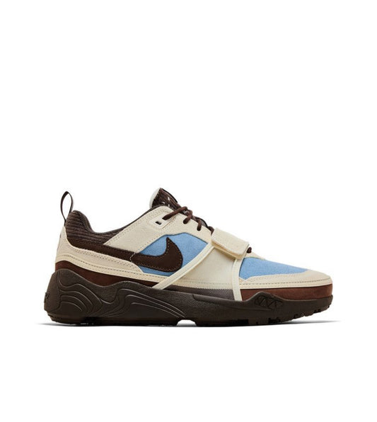 Nike Zoom Field Jaxx x Travis Scott Leche Blue