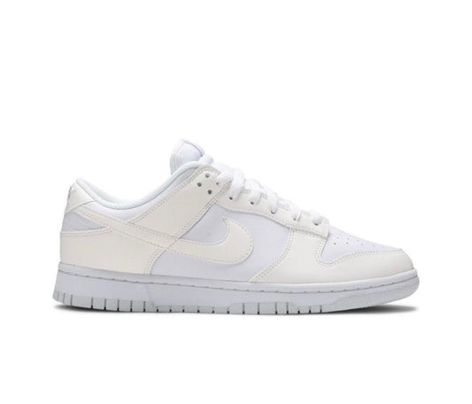 Nike Wmns Dunk Low Next Nature
Move To Zero - Sail (Flaw)