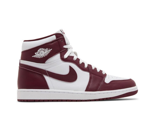 Air Jordan 1 Retro High OG
Artisanal Red (PRE-OWNED)