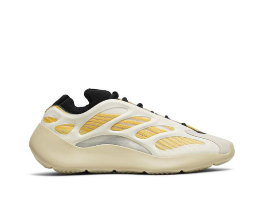 adidas Yeezy 700 V3 Safflower (PRE-OWNED)
