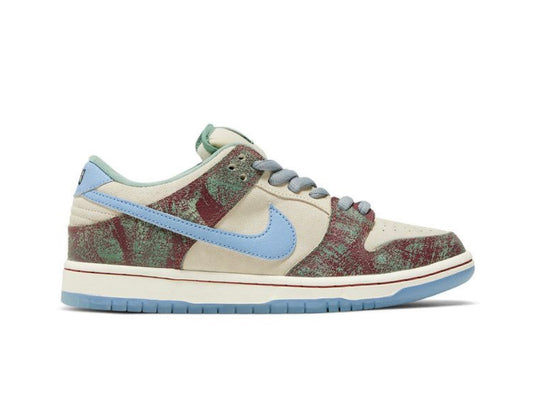 Crenshaw Skate Club x Nike Dunk
Low SB (PRE-OWNED)