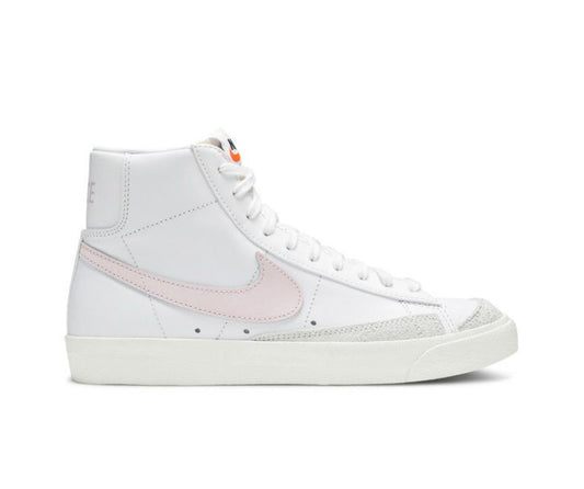 Nike Blazer Mid '77 Vintage Pink
Foam (PRE-OWNED)
