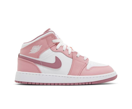 Air Jordan 1 Mid GS Valentine's
Day 2023 (PRE-OWNED)