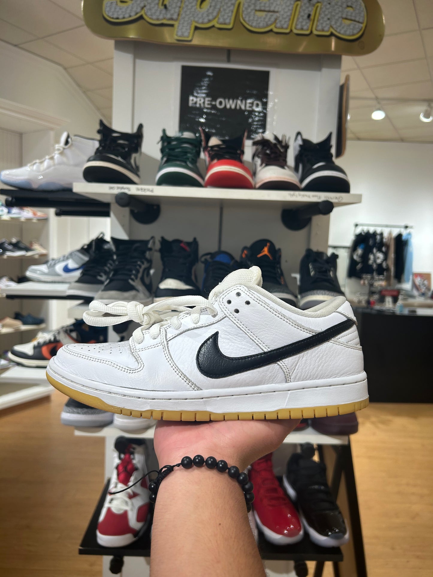 Dunk Low SB White Gum (PRE-OWNED)