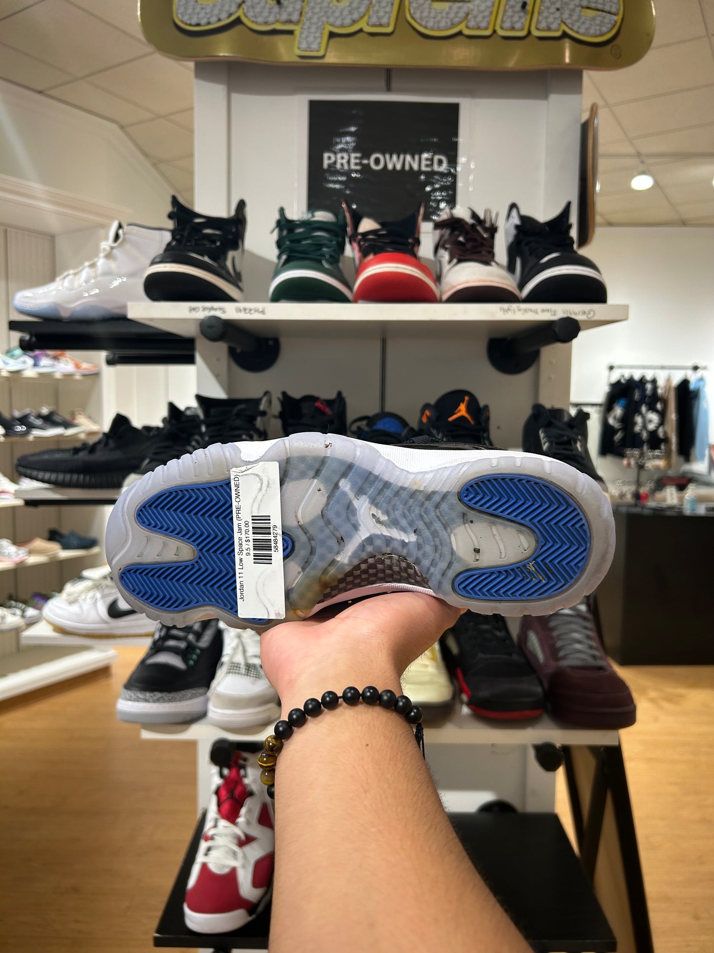 Jordan 11 Low Space Jam (PRE-OWNED)