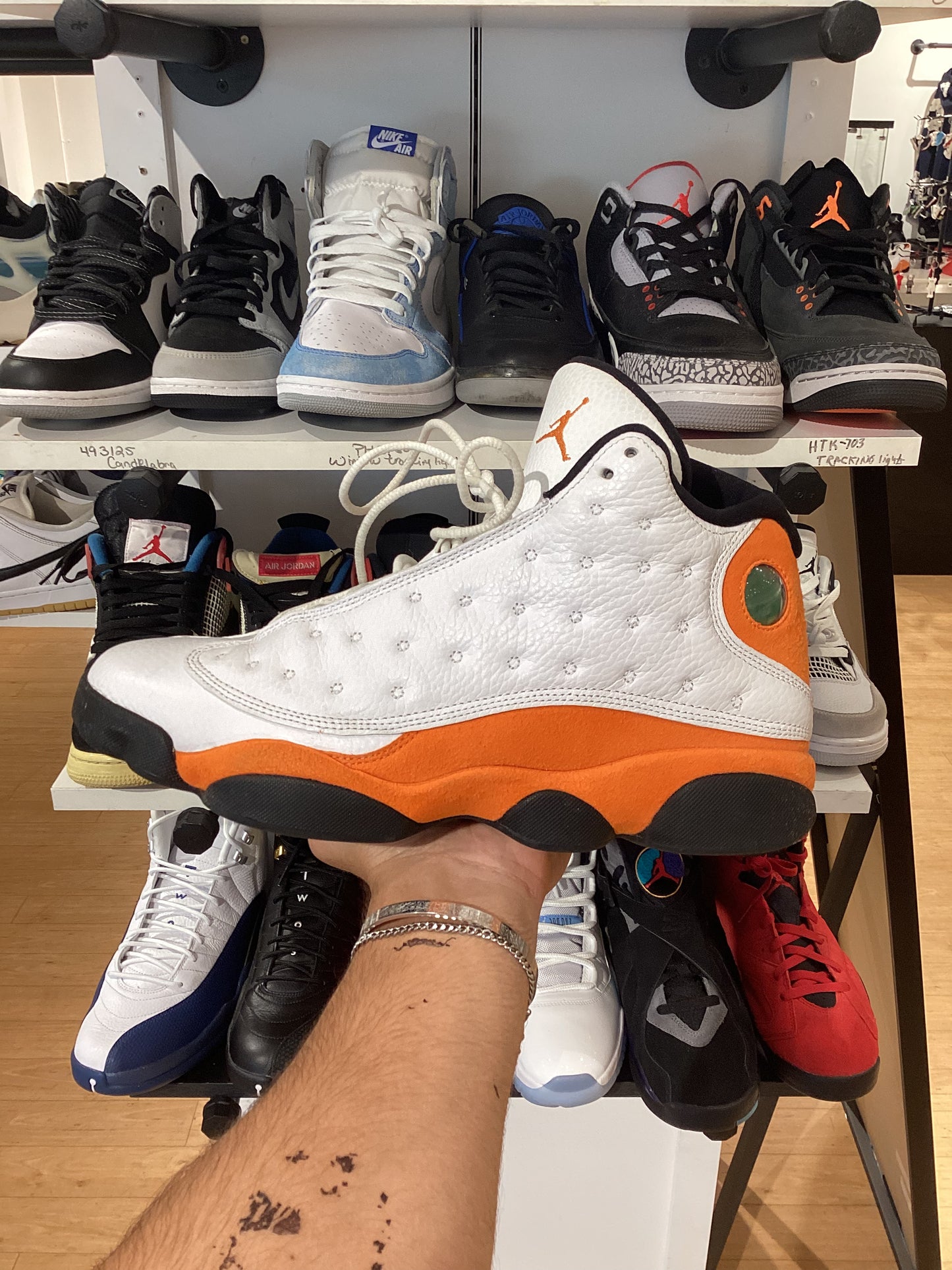 Air Jordan 13 Retro Starfish (PRE-OWNED)
