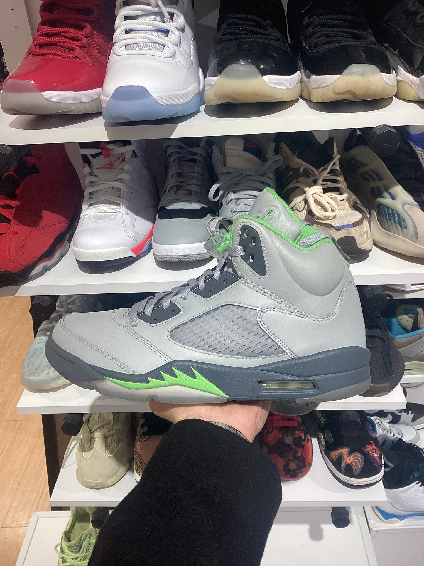 Air Jordan 5 Retro Green Bean
2022 (PRE-OWNED)