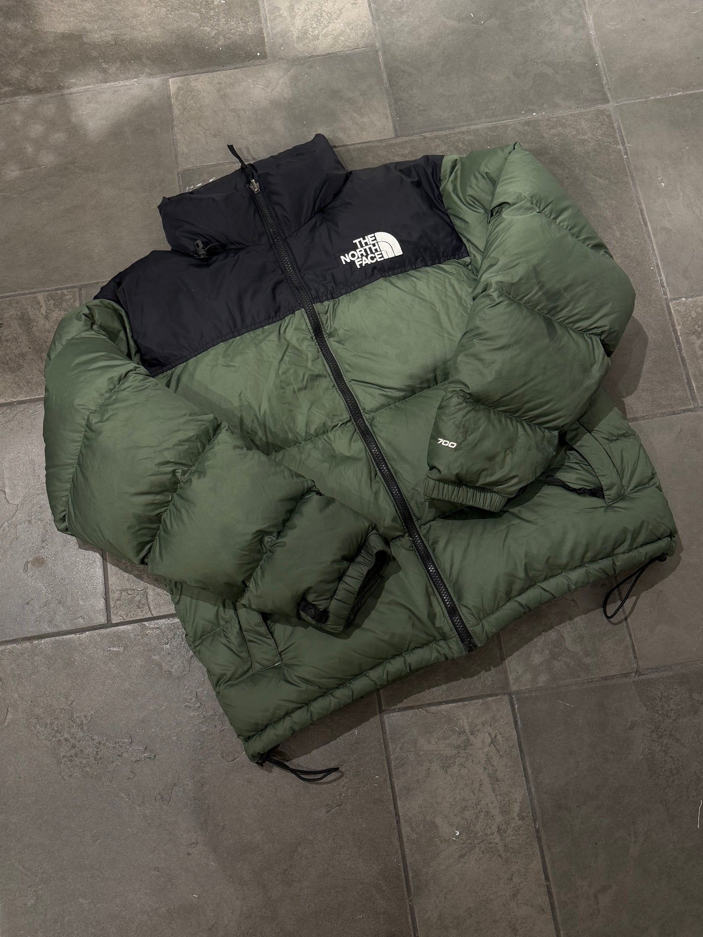 The North Face 1996 Retro Nuptse 700 Fill Packable Jacket PREOWNED/VINTAGE