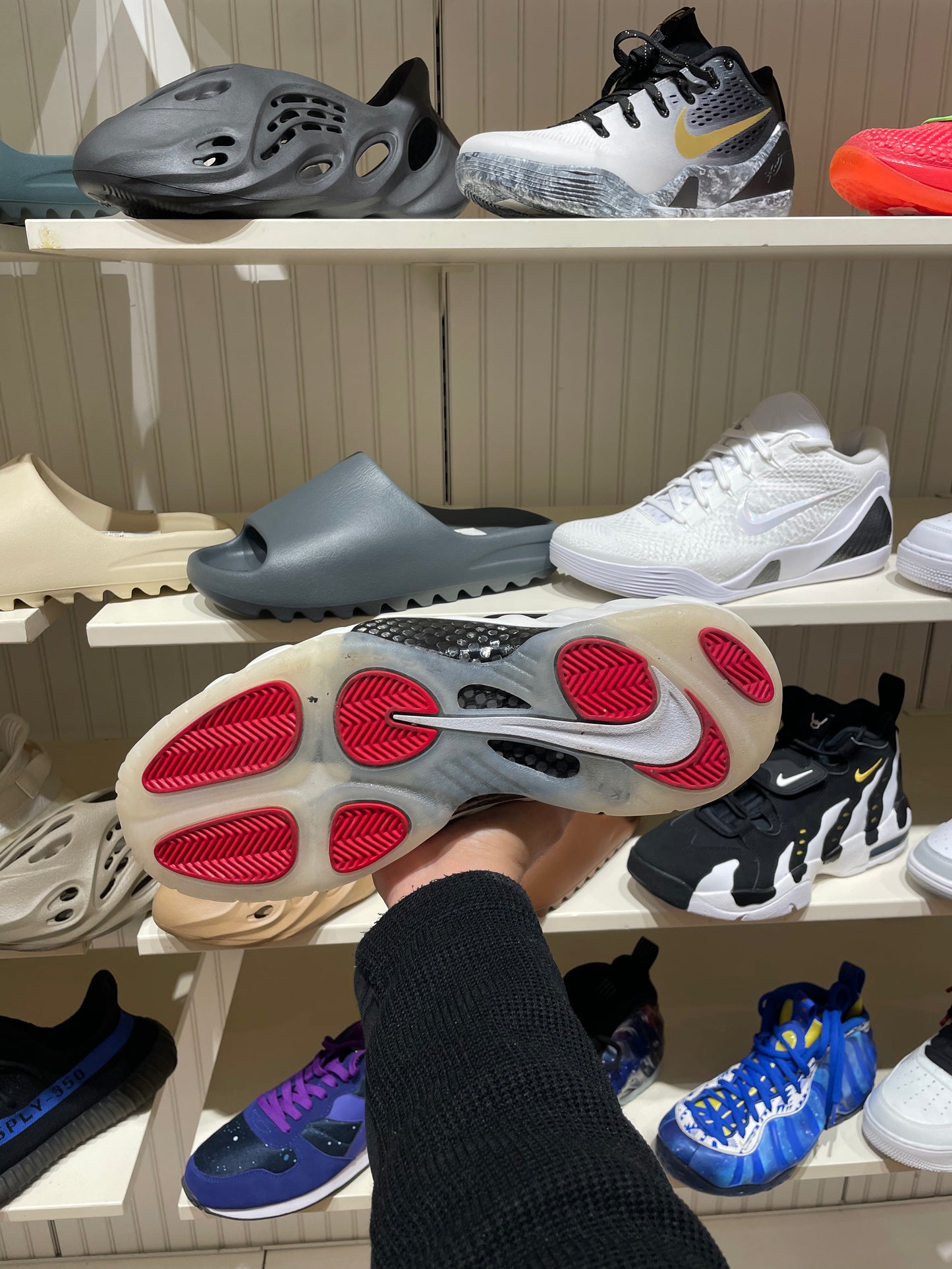 Air Foamposite One Pearl (PRE-OWNED)
