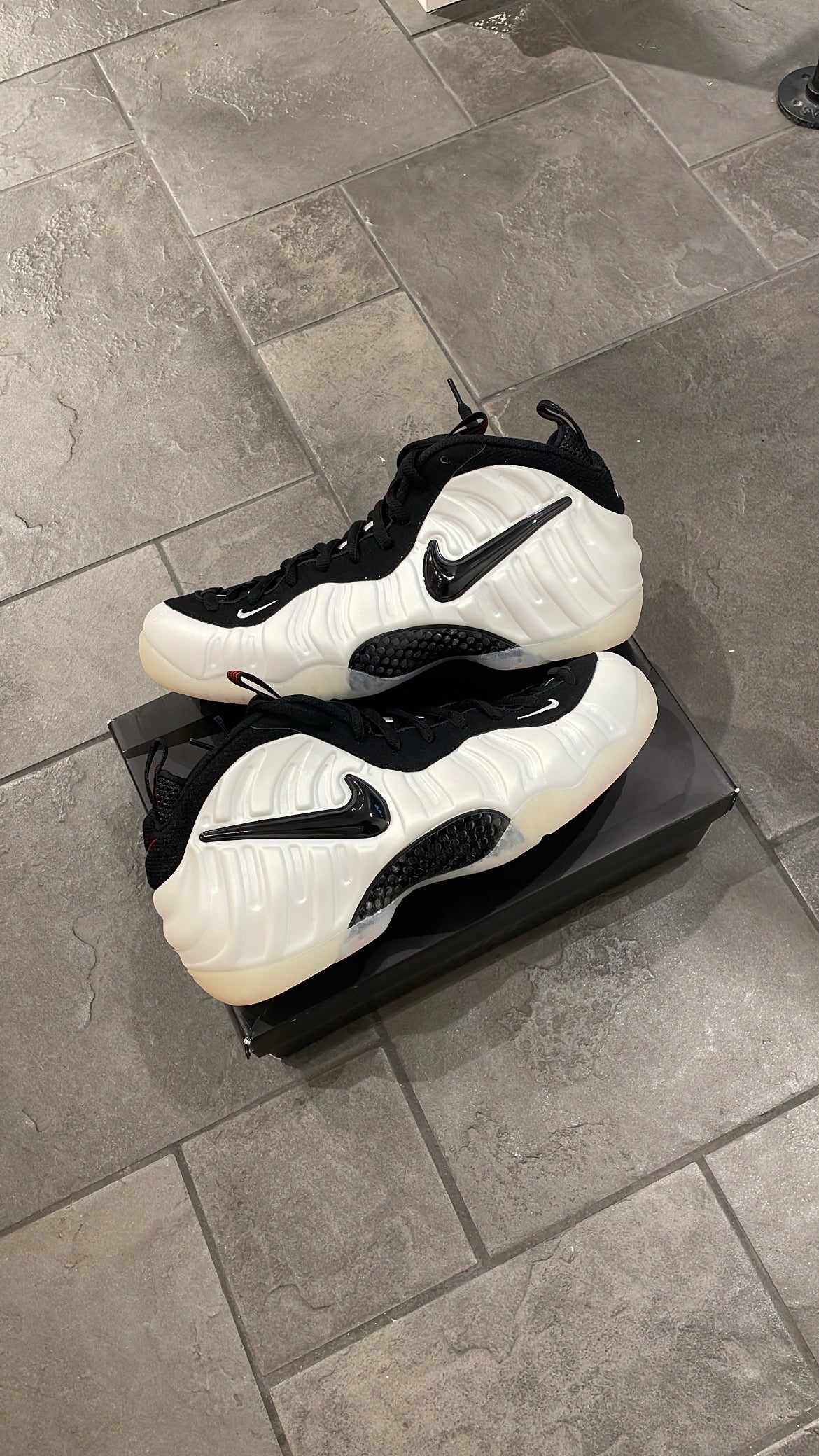 Air Foamposite One Pearl (PRE-OWNED)