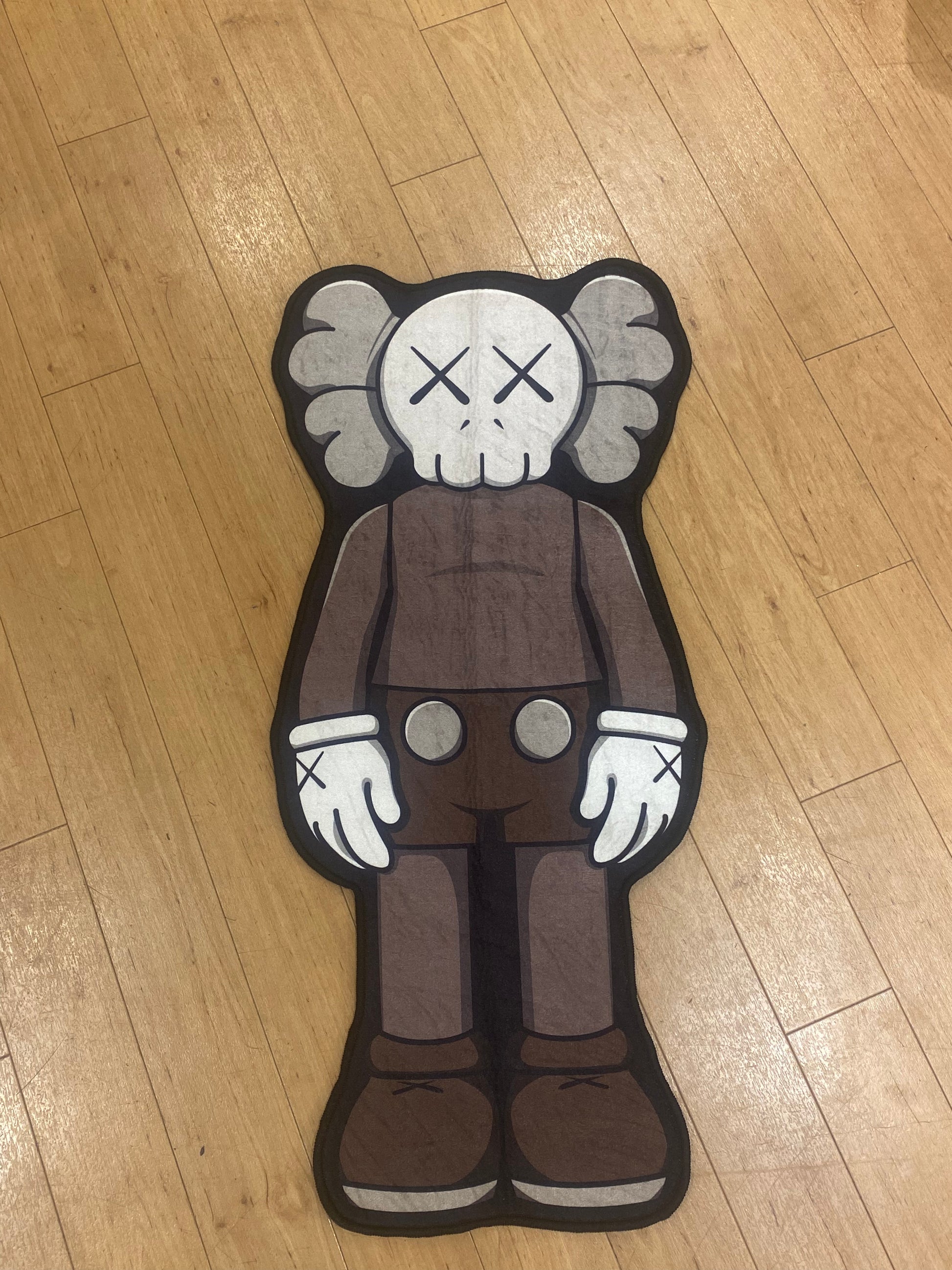 Kaws Rug – Sneakervenue